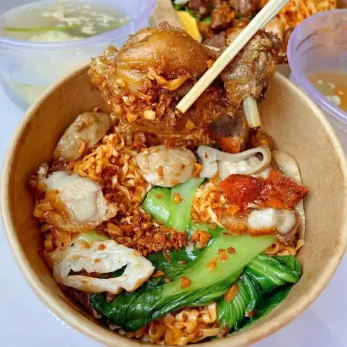 Mì Tôm Trộn Tóp Mỡ Hành Phi Siêu Đầy Đặn