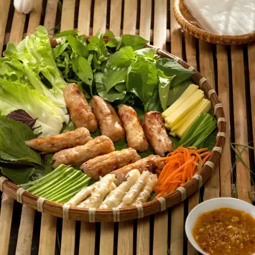 Nem Nướng Mẹt Đặc Biệt (Nhiều Nem + Topping)