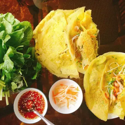 Bánh Xèo Giòn Rụm Đặc Biệt Thập Cẩm (Tôm + Thịt + Mực)