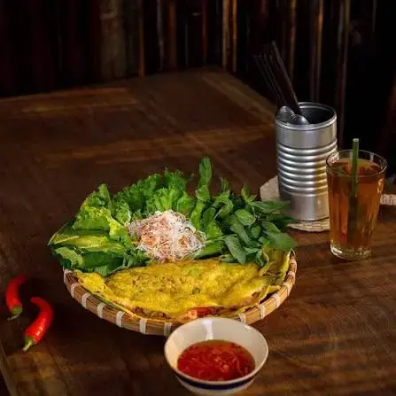 Bánh Xèo Giòn Rụm Đặc Biệt Thập Cẩm (Tôm + Thịt + Mực)