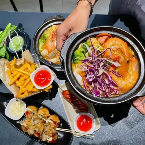 Mì Cay 7 Cấp Độ Thập Cẩm Siêu Topping - Hải Sản Sốt Gochujang Đậm Vị