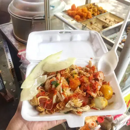 Xôi Mặn Thập Cẩm Siêu Topping Nóng Hổi Đẫm Nước Thịt Kho Trứng Cút